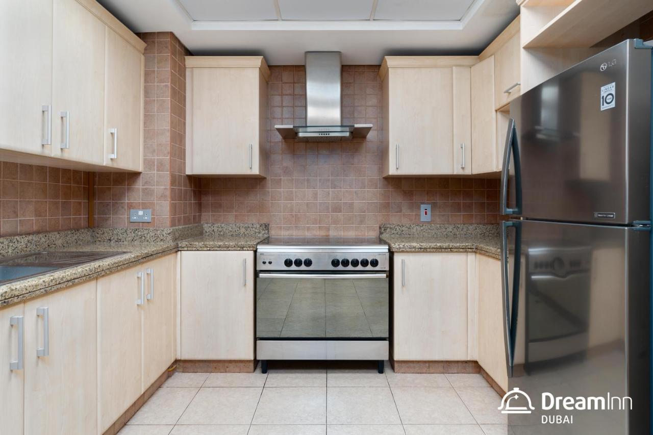 Dream Inn - Shoreline Palm Jumeirah دبي المظهر الخارجي الصورة