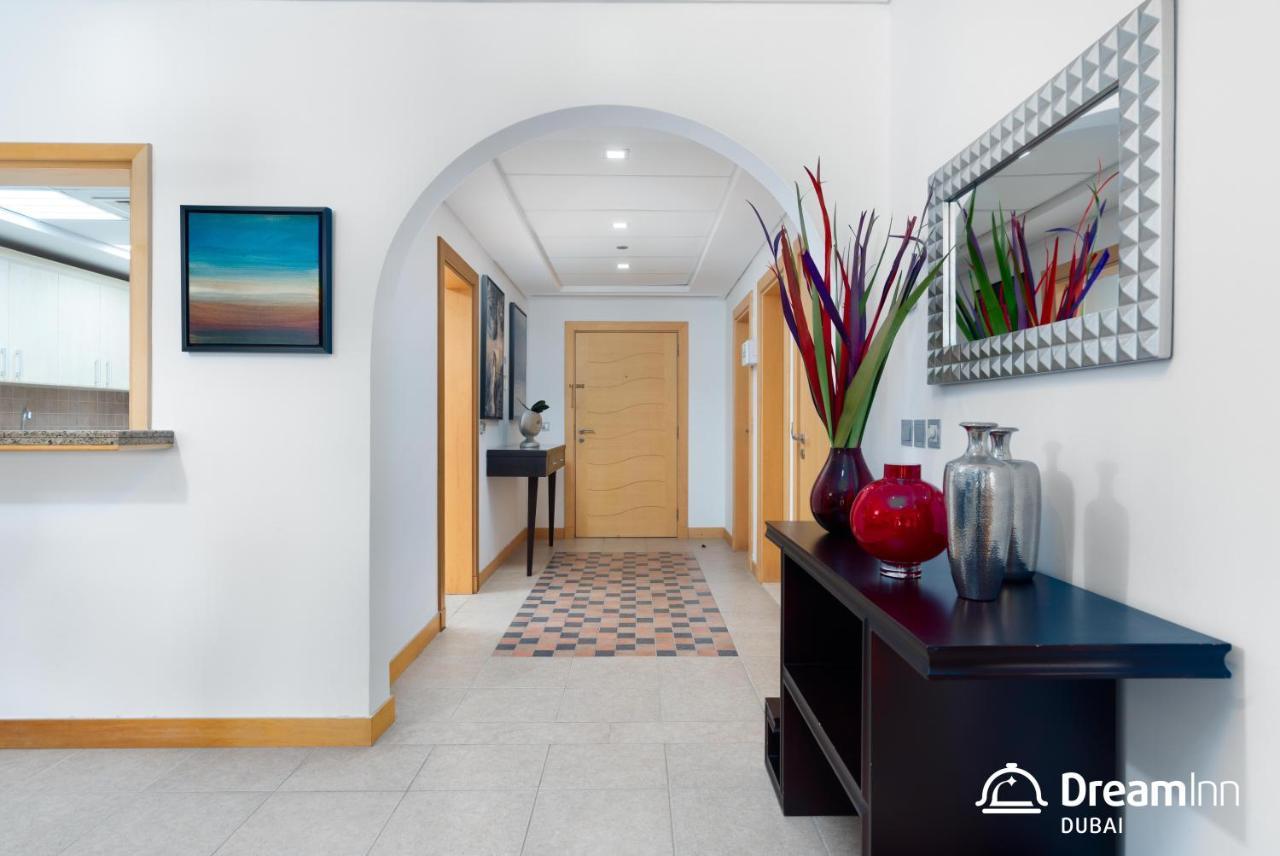 Dream Inn - Shoreline Palm Jumeirah دبي المظهر الخارجي الصورة