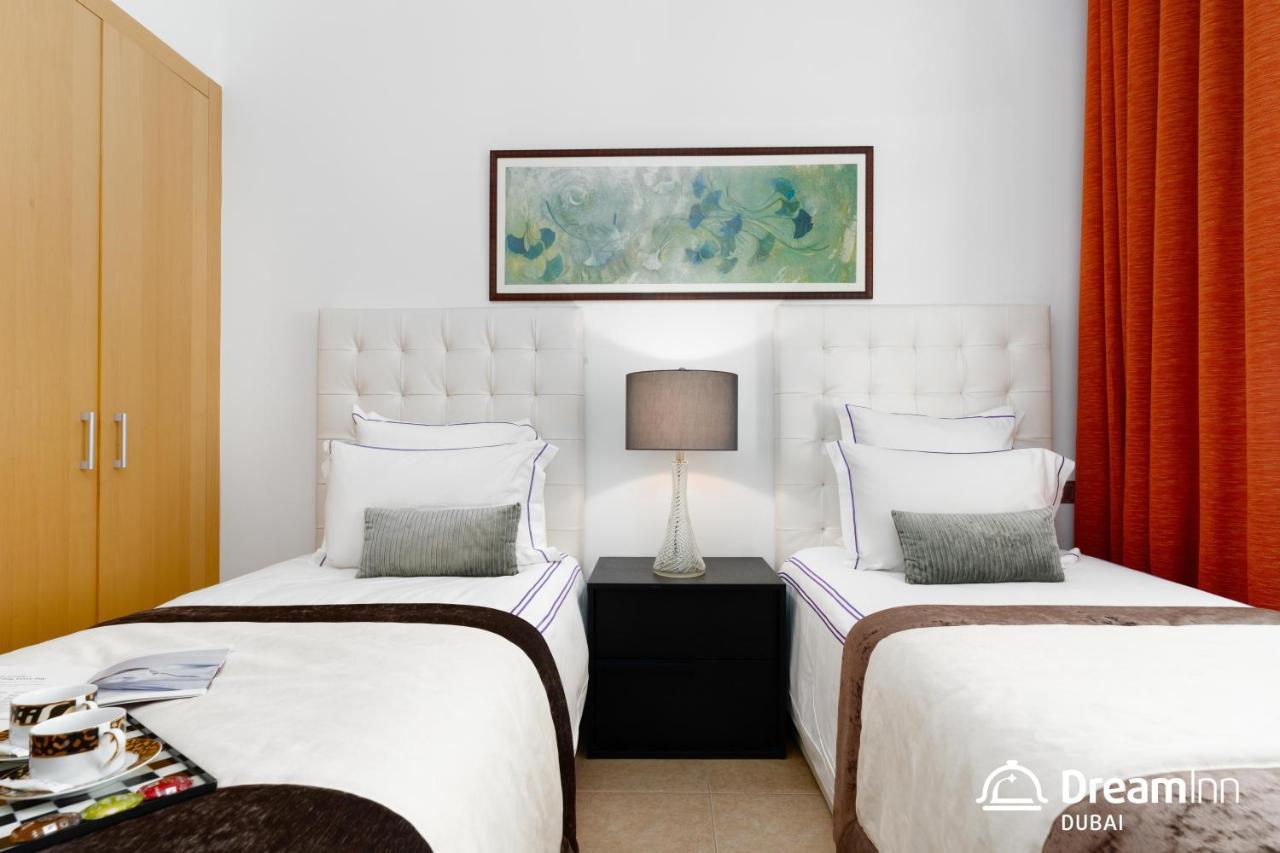 Dream Inn - Shoreline Palm Jumeirah دبي المظهر الخارجي الصورة