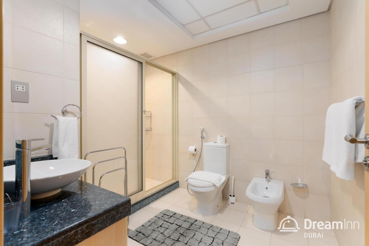 Dream Inn - Shoreline Palm Jumeirah دبي المظهر الخارجي الصورة