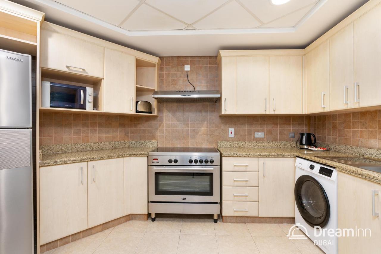 Dream Inn - Shoreline Palm Jumeirah دبي المظهر الخارجي الصورة
