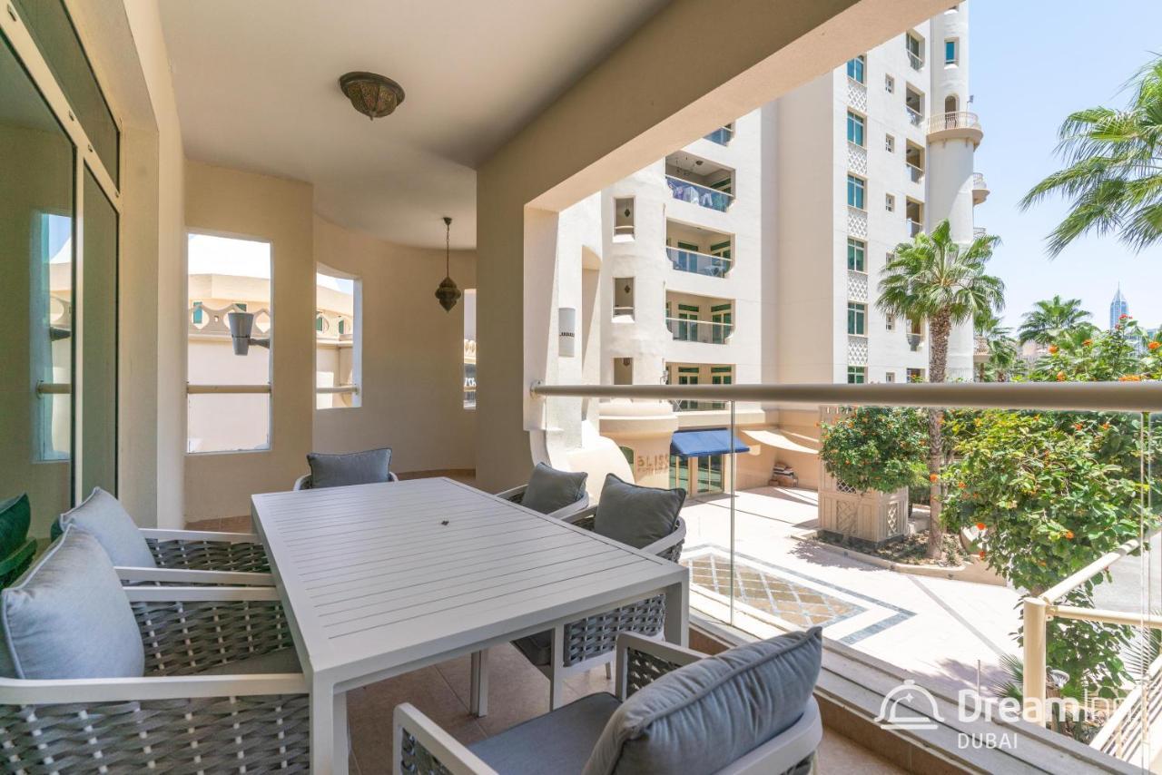 Dream Inn - Shoreline Palm Jumeirah دبي المظهر الخارجي الصورة